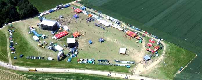 Zajištění akce, party stany, catering a technické zabezpečení Zajištění akce, party stany, catering a technické zabezpečení